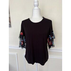 Kim & Cami Black Ruffle Floral Embroidered Blouse women sise Large